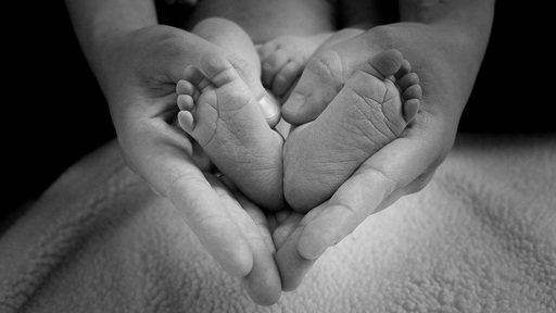 baby-feet